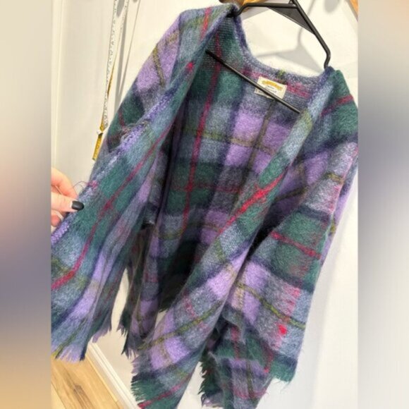 JAMES PRINGLE WEAVERS SHAWL - Picture 6 of 6